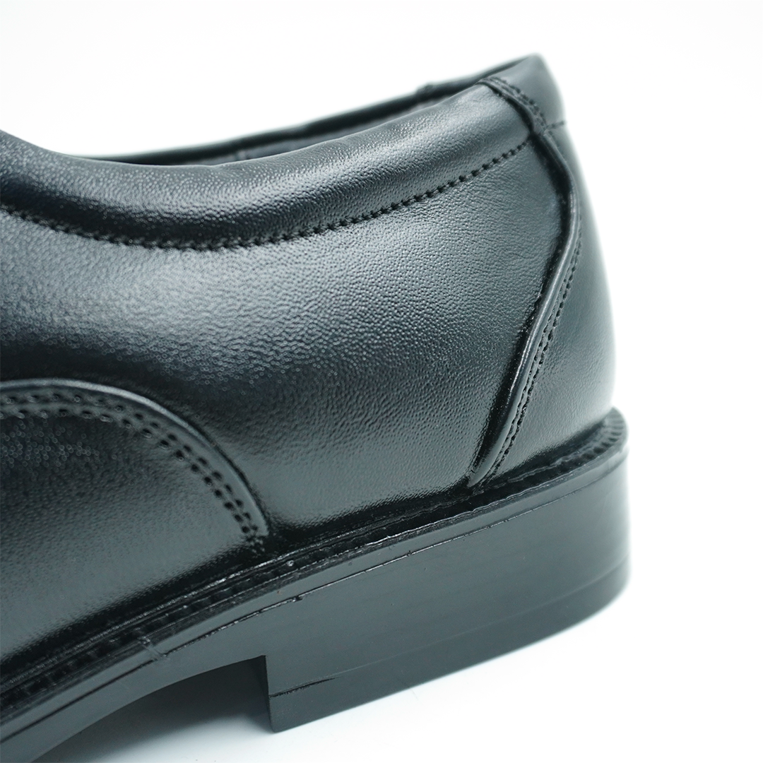 Regal : Timeless elegance, crafted in every Regal step.