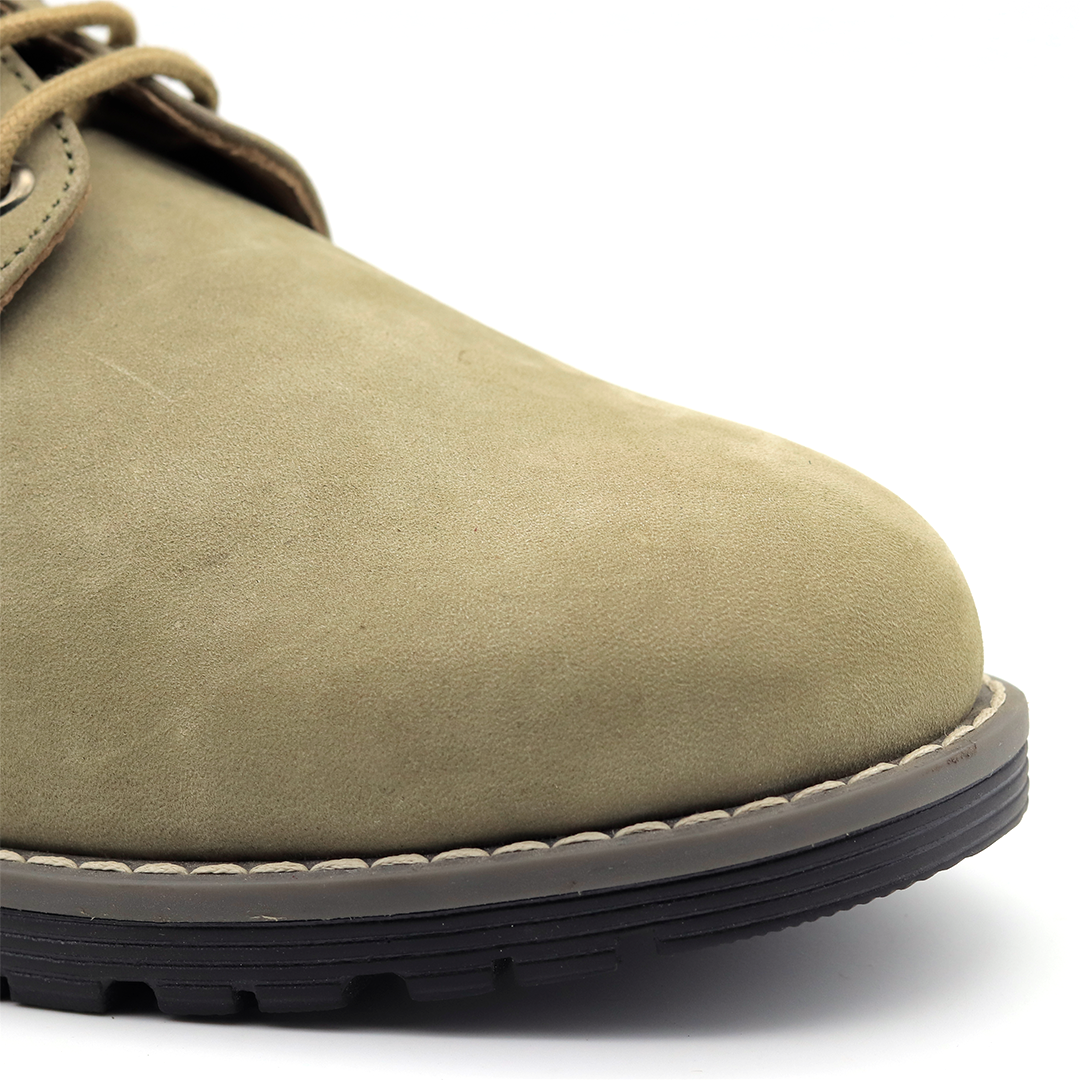 Valor – "Built for those who lead — Valor turns tradition into power."