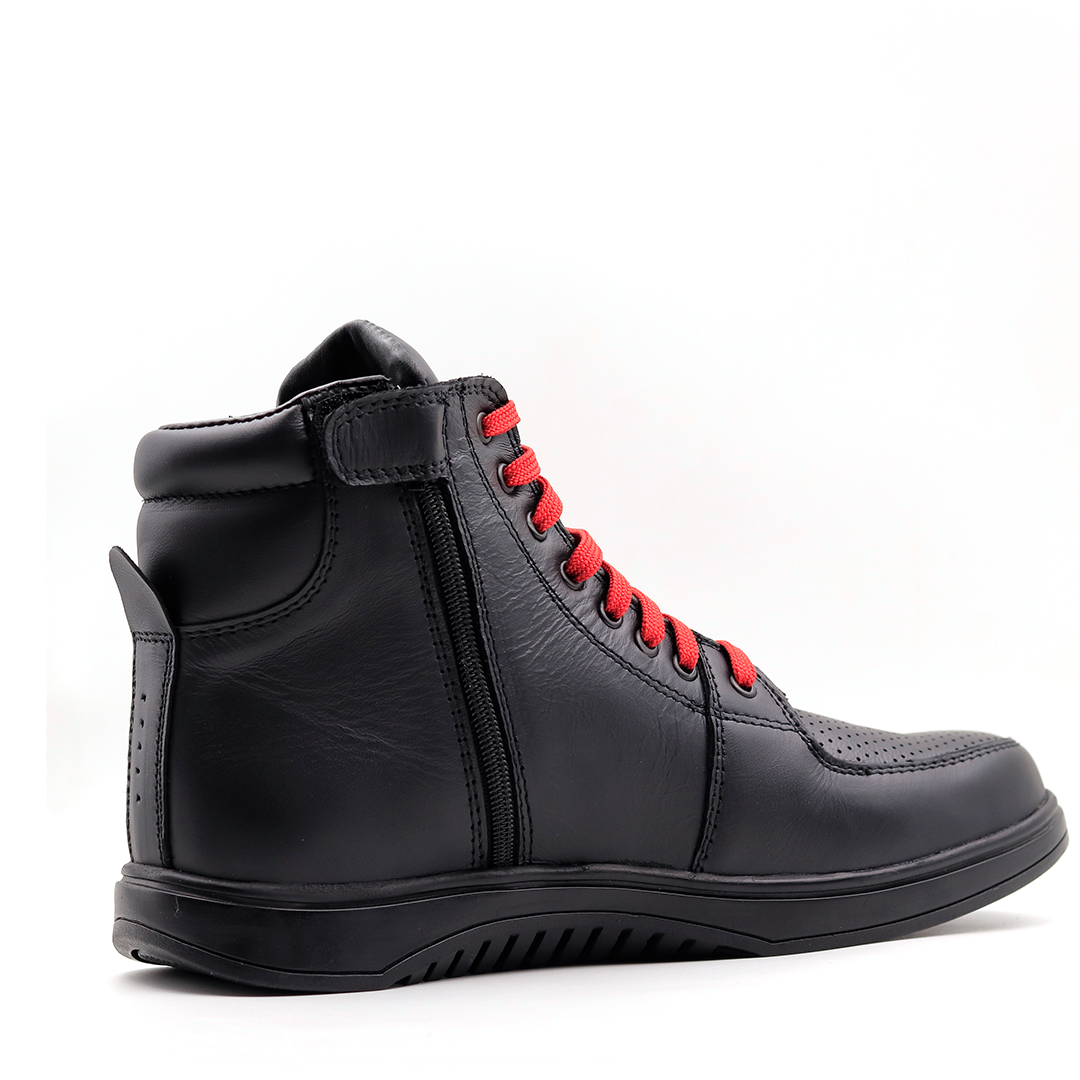 RoadRage Boots : "Unleash true power and protection on every ride with our rugged, high-performance bike boots."