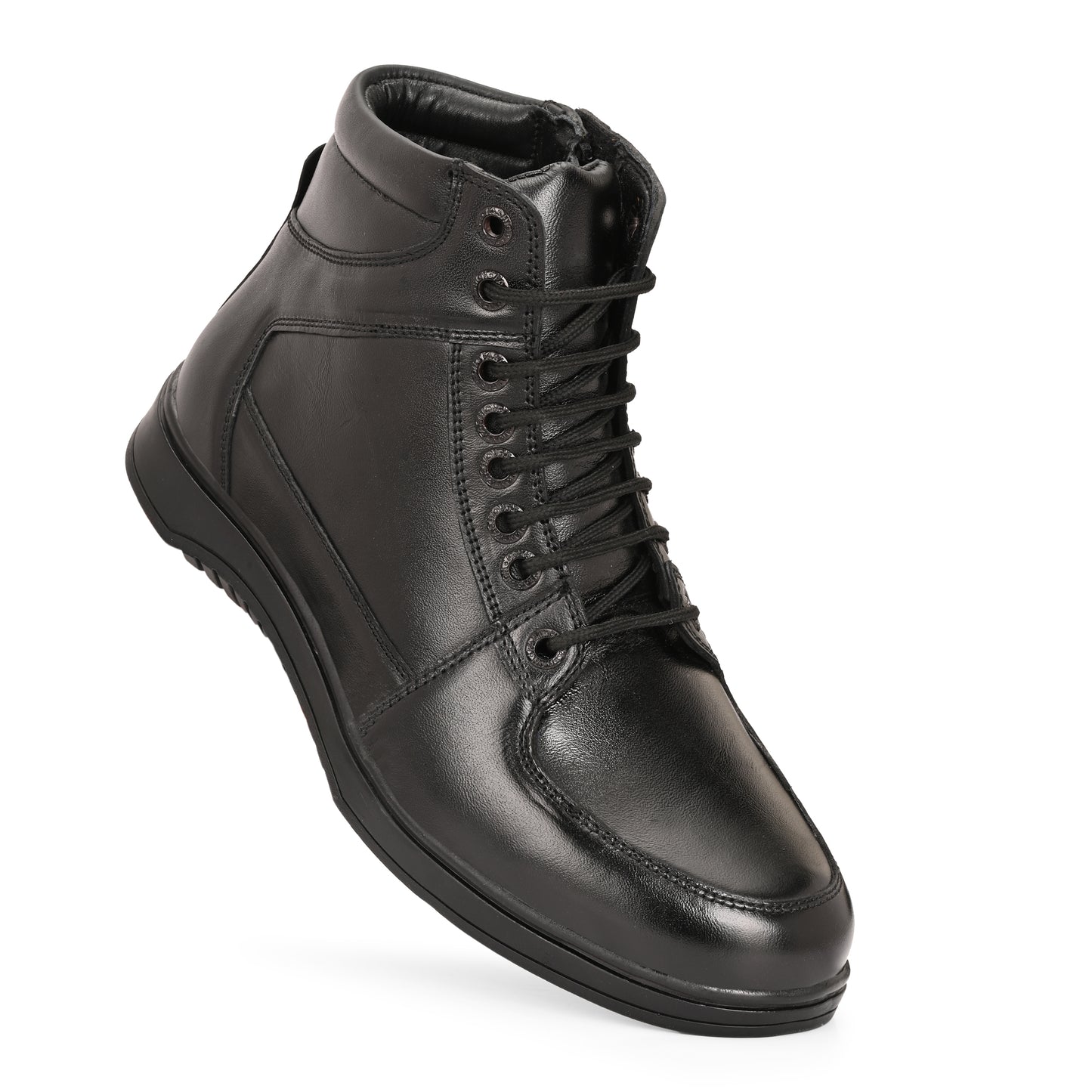 RoadRage Boots : "Unleash true power and protection on every ride with our rugged, high-performance bike boots."