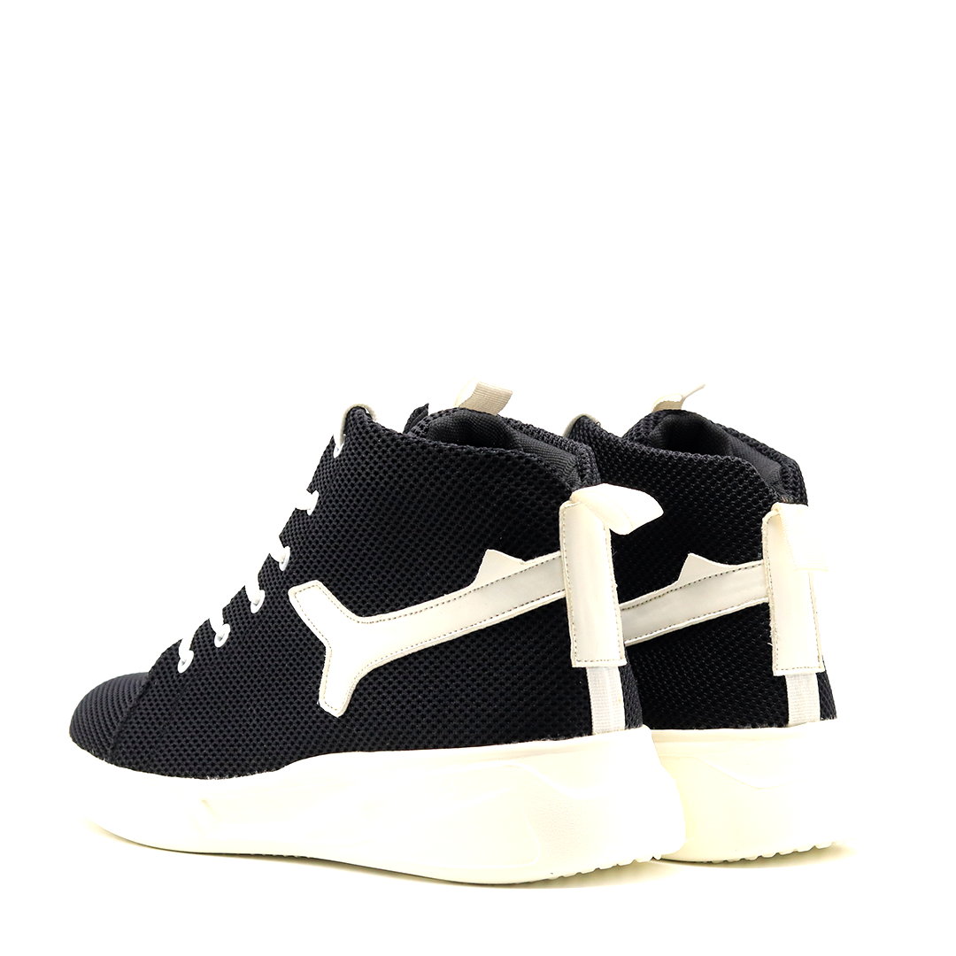 SoleMate Premium Quality High Neck Sports Shoes