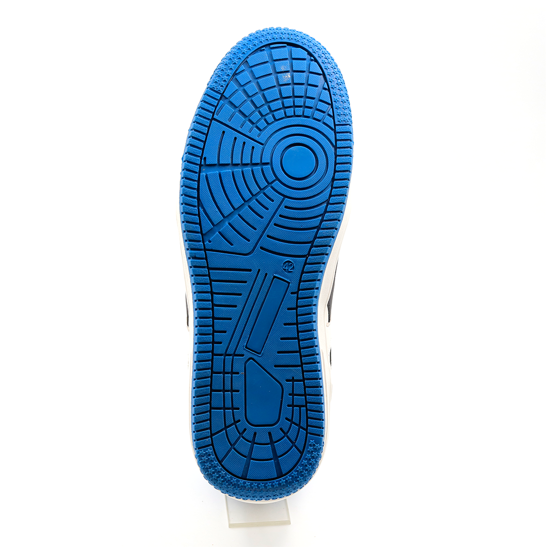 StepComfort Step Up: Trendy High-Neck Shoes for Modern Looks