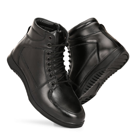 RoadRage Boots : "Unleash true power and protection on every ride with our rugged, high-performance bike boots."